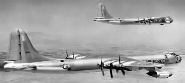 USAF Convair B-36F Peacemakers in flight from Walker AFB, 6th Bomb Wing USAF Convair B-36F Peacemakers in flight from Walker AFB, 6th Bomb Wing