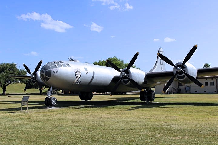 Front right fuselage view of Boeing B-29 Superfortress "Joltin Josie" in San Antonio, Texas Front right fuselage view of Boeing B-29 Superfortress "Joltin Josie" in San Antonio, Texas