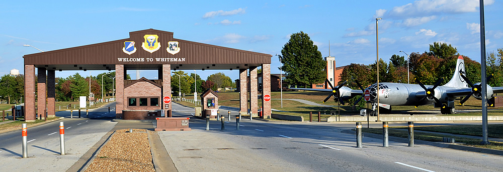 Whiteman Air Force Base, Spirit Gate, showing the B-29 Superfortress "The Great Artiste" gatekeeper Whiteman Air Force Base, Spirit Gate, showing the B-29 Superfortress "The Great Artiste" gatekeeper