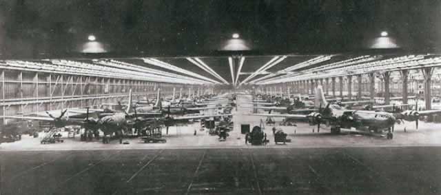 Bell-Marietta B-29 assembly line Bell-Marietta B-29 assembly line
