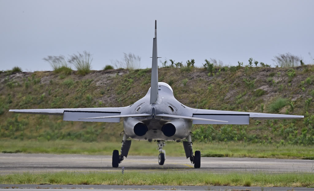 Rear view of Leonardo M346, No. 323, of the Singapore Air Force Rear view of Leonardo M346, No. 323, of the Singapore Air Force