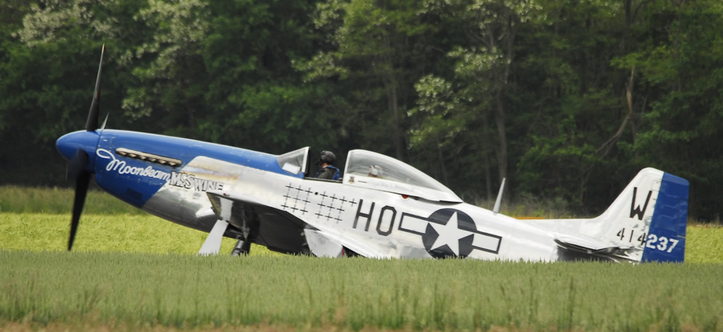 P-51D-25-NA Mustang "Moonbeam McSwine", Registration F-AZXS