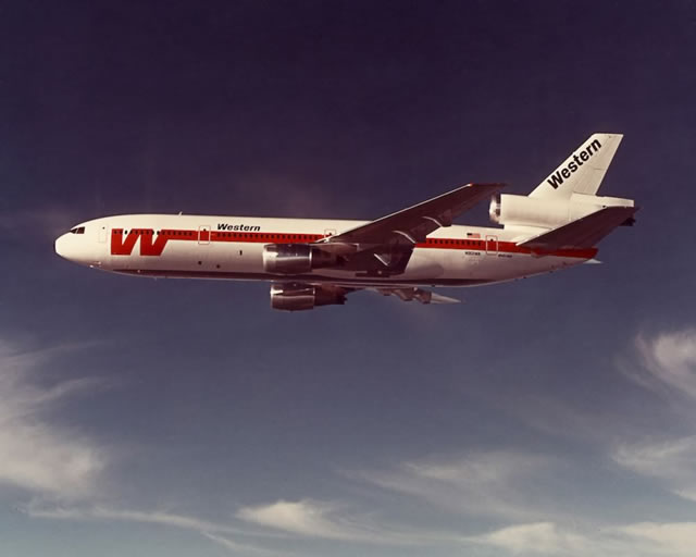 Western Air Lines Douglas DC-10