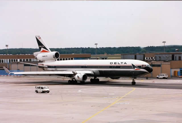 Delta Air Lines Mcdonnell-Douglas MD-11
