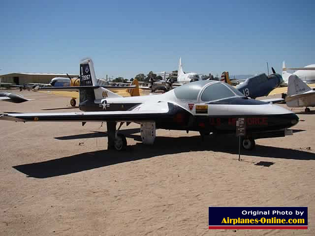 Cessna T-37B Tweet S/N 57-2267