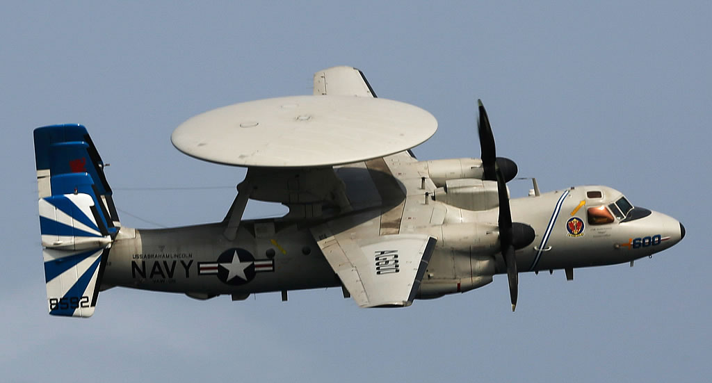 E-2D Hawkeye assigned to the "Bluetails" in flight E-2D Hawkeye assigned to the "Bluetails" in flight